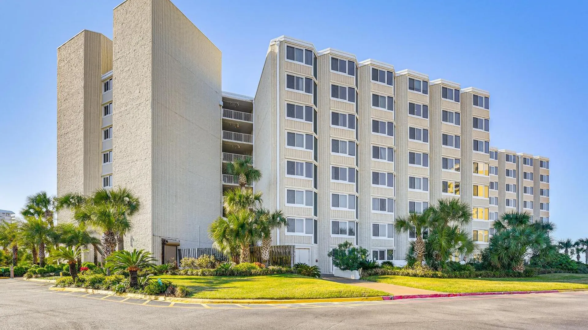 Pcb Coastal Condo With On-Site Beach Access! Panama City Beach Apartment